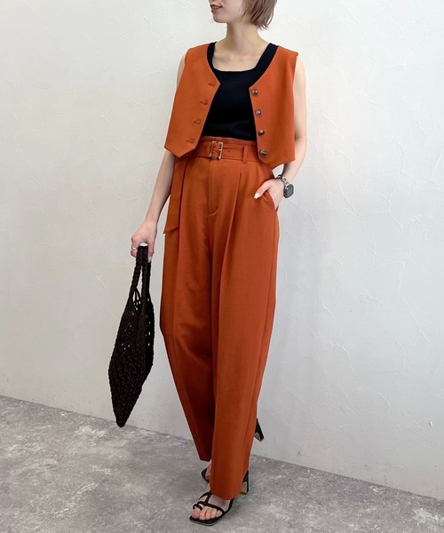 mysty woman（ミスティウーマン）の「コンパクトベストＴＯＰＳ 285717（ベスト・レディース・ブラウン/ダークオレンジ/アイボリー・FREE）」の7枚目の写真