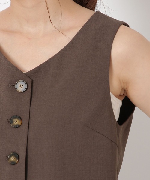 mysty woman（ミスティウーマン）の「コンパクトベストＴＯＰＳ 285717（ベスト・レディース・ブラウン/ダークオレンジ/アイボリー・FREE）」の14枚目の写真