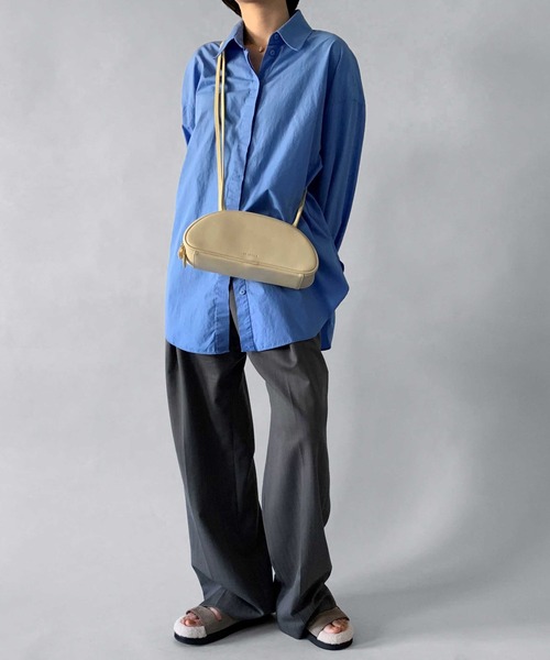 LE VERNIS(ル・ベルニ)の「LE VERNIS(ル・ベルニ)miniボストンショルダーバッグ(ショルダーバッグ・レディース・ブラック/ベージュ/ブラウン/ブルー・FREE)」の22枚目の写真