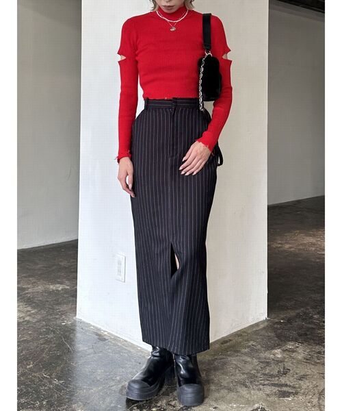 EMODA（エモダ）の「カットアウトクラッシュニット（ニット/セーター・レディース・ホワイト/ブラック/レッド/ブルー/その他・FREE）」の19枚目の写真