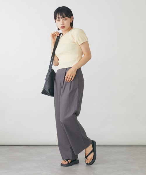 mebole(メボレ)の「パフスリーブラウンドネックカットソー(Tシャツ/カットソー・レディース・ホワイト/ブラック/ベージュ/ブラウン・FREE)」の19枚目の写真