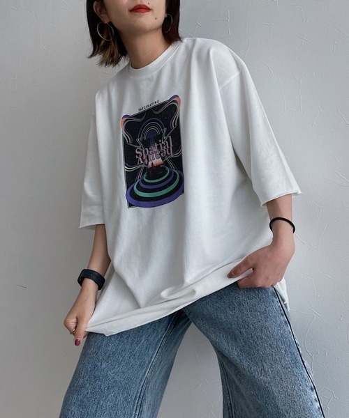 PAGEBOY（ページボーイ）の「スペースロックBIGプルオーバー（Tシャツ/カットソー・レディース・チャコールグレー/オフホワイト/ピンク系その他・FREE）」の2枚目の写真
