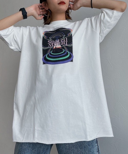 PAGEBOY（ページボーイ）の「スペースロックBIGプルオーバー（Tシャツ/カットソー・レディース・チャコールグレー/オフホワイト/ピンク系その他・FREE）」の4枚目の写真