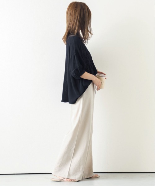 SUGAR BISKET(シュガービスケット)の「2Wayレースブラウス(シャツ/ブラウス・レディース・ホワイト/ベージュ/グリーン/ブラック・フリー)」の5枚目の写真