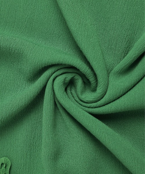 SUGAR BISKET(シュガービスケット)の「2Wayレースブラウス(シャツ/ブラウス・レディース・ホワイト/ベージュ/グリーン/ブラック・フリー)」の18枚目の写真