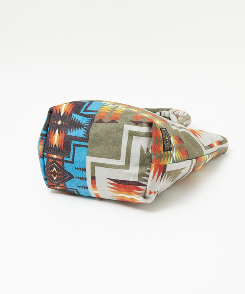 PENDLETON(ペンドルトン)の「WEB限定【PENDLETON×TAION / ペンドルトン×タイオン】 REVERSIBLE 3WAY TOTE /リバーシブル3WAYトートバック(バックパック/リュック・メンズ・ベージュ/ブラック/カーキ・フリー)」の10枚目の写真