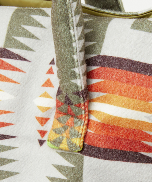PENDLETON(ペンドルトン)の「WEB限定【PENDLETON×TAION / ペンドルトン×タイオン】 REVERSIBLE 3WAY TOTE /リバーシブル3WAYトートバック(バックパック/リュック・メンズ・ベージュ/ブラック/カーキ・フリー)」の12枚目の写真