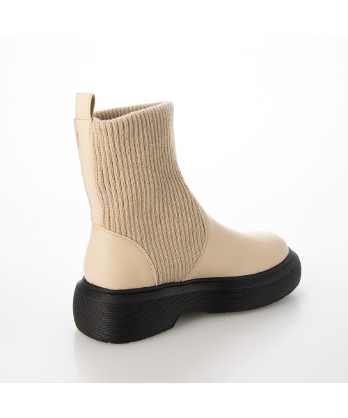 noyau(ノヤウ)の「ボリュームソールソックスブーツ(ブーツ・レディース・アイボリー/ブラック・S/M/L/LL)」の4枚目の写真