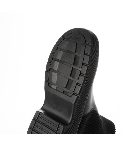 noyau(ノヤウ)の「ボリュームソールソックスブーツ(ブーツ・レディース・アイボリー/ブラック・S/M/L/LL)」の11枚目の写真