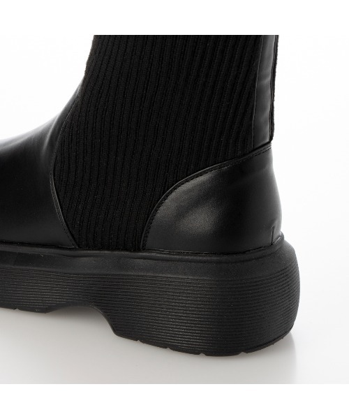 noyau(ノヤウ)の「ボリュームソールソックスブーツ(ブーツ・レディース・アイボリー/ブラック・S/M/L/LL)」の12枚目の写真