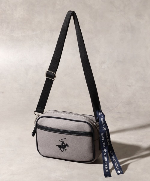 BEVERLY HILLS POLO CLUB（ビバリーヒルズポロクラブ）の「【BEVERLY HILLS POLO CLUB/ビバリーヒルズポロクラブ】ワンポイント キャンバスショルダーバッグ（ショルダーバッグ・レディース・ネイビー/ベージュ系その他3/ベージュ系その他/ベージュ系その他2/ブラック/ネイビー系1/グレー・FREE）」の3枚目の写真