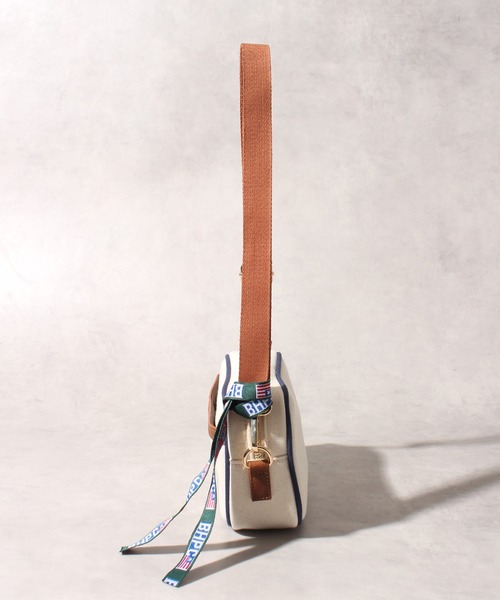 BEVERLY HILLS POLO CLUB（ビバリーヒルズポロクラブ）の「【BEVERLY HILLS POLO CLUB/ビバリーヒルズポロクラブ】ワンポイント キャンバスショルダーバッグ（ショルダーバッグ・レディース・ネイビー/ベージュ系その他3/ベージュ系その他/ベージュ系その他2/ブラック/ネイビー系1/グレー・FREE）」の11枚目の写真