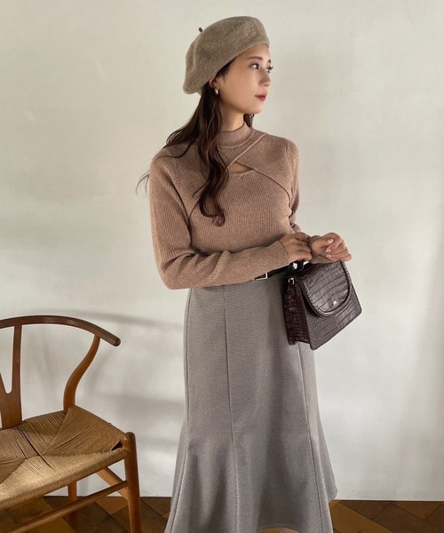 one after another NICE CLAUP（ワンアフターアナザーナイスクラップ）の「【オリジナルロゴチャーム】クロコミニBAG（ショルダーバッグ・レディース・アイボリー/ダークブラウン/ライトグレー・FREE）」の15枚目の写真