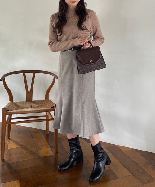 one after another NICE CLAUP（ワンアフターアナザーナイスクラップ）の「【オリジナルロゴチャーム】クロコミニBAG（ショルダーバッグ・レディース・アイボリー/ダークブラウン/ライトグレー・FREE）」の16枚目の写真