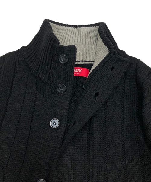 ADMIX/ATELIER SAB MEN（アドミックスアトリエサブメン）の「変則ケーブル編み / スタンドカラー ニットカーディガン ブルゾン（カーディガン/ボレロ・メンズ・オフホワイト/チャコール/ブルー/ブラック・48/50/52）」の8枚目の写真