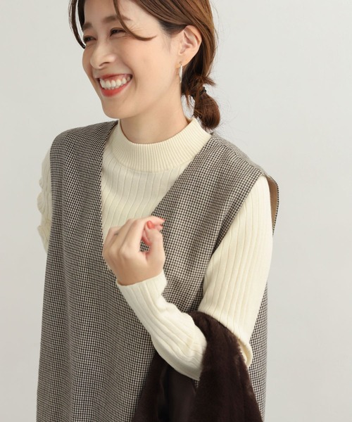 URBAN RESEARCH DOORS（アーバンリサーチドアーズ）の「ハイネックリブニット（ニット/セーター・レディース・アイボリー/ブラック/イエロー/グレー・MEDIUM）」の7枚目の写真