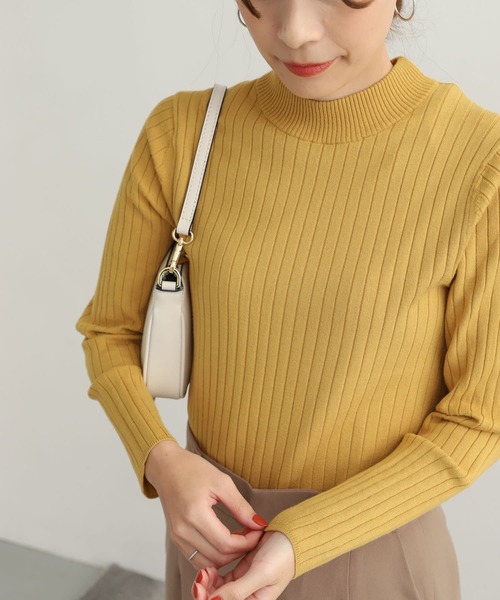 URBAN RESEARCH DOORS（アーバンリサーチドアーズ）の「ハイネックリブニット（ニット/セーター・レディース・アイボリー/ブラック/イエロー/グレー・MEDIUM）」の13枚目の写真