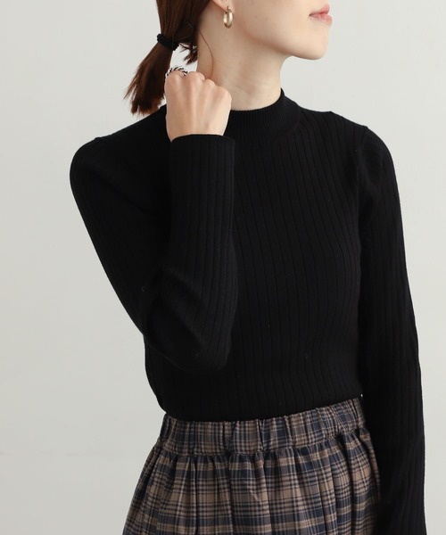 URBAN RESEARCH DOORS（アーバンリサーチドアーズ）の「ハイネックリブニット（ニット/セーター・レディース・アイボリー/ブラック/イエロー/グレー・MEDIUM）」の19枚目の写真