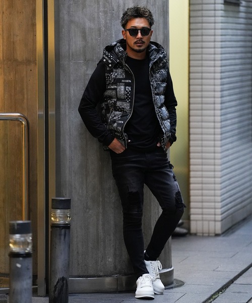 バーティカルダメージブラックデニムロングパンツ（デニムパンツ