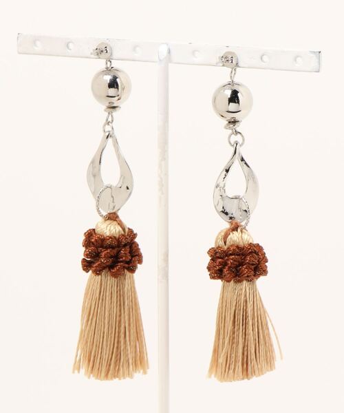 tone（トーン）の「【Astyle】フリンジ×シルバーボールピアス(MA)（ピアス（両耳用）・レディース・シルバー・FREE）」の3枚目の写真