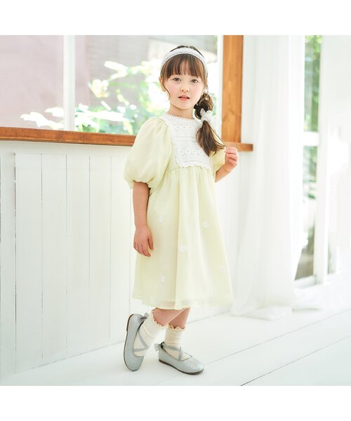 apres les cours（アプレレクール）の「【フォーマル対応】レースカチューシャ＿アプレレクールマシェリ（その他ヘアアクセサリー・キッズ・アイボリー・FREE）」の2枚目の写真