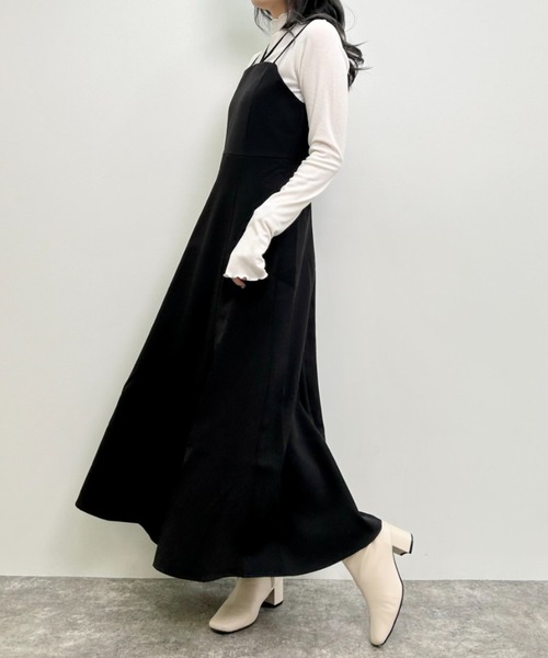 INGNI（イング）の「ホルターネックフレアキャミ／ワンピース（ワンピース・レディース・ブラック/モカ・M）」の3枚目の写真