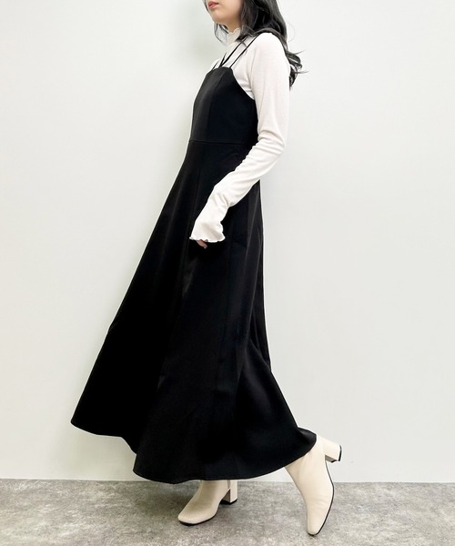 INGNI（イング）の「ホルターネックフレアキャミ／ワンピース（ワンピース・レディース・ブラック/モカ・M）」の6枚目の写真