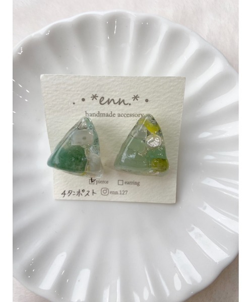 tone(トーン)の「【enn】レジンピアス(MA)(ピアス(両耳用)・レディース・C/F/E/A/D/G/B/H・FREE)」の6枚目の写真