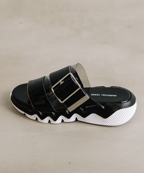 MARECHAL TERRE（マルシャルテル）の「スニーカーソールサンダル（サンダル・レディース・ホワイト/ネイビー/シルバー/ブラック・23.5/24.5/22.5）」の22枚目の写真