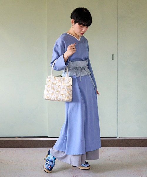 カヤ(カヤ)の「【カヤ】たおやか がま口ハンドバッグ(ハンドバッグ・レディース・ブラック/ライトブルー/ホワイト・FREE)」の8枚目の写真