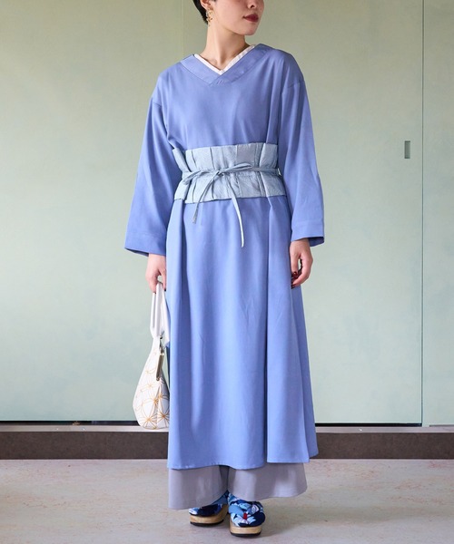 カヤ(カヤ)の「【カヤ】たおやか がま口ハンドバッグ(ハンドバッグ・レディース・ブラック/ライトブルー/ホワイト・FREE)」の4枚目の写真