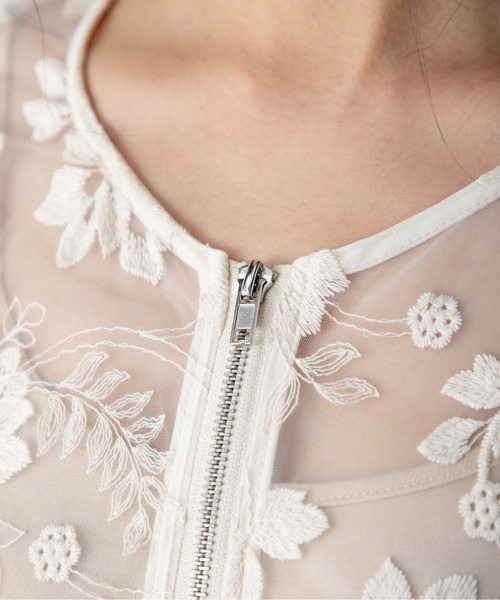 MILLION CARATS(ミリオンカラッツ)の「【STYLE4】花刺繍チュールレースブルゾン(ブルゾン・レディース・オフホワイト・FREE)」の9枚目の写真