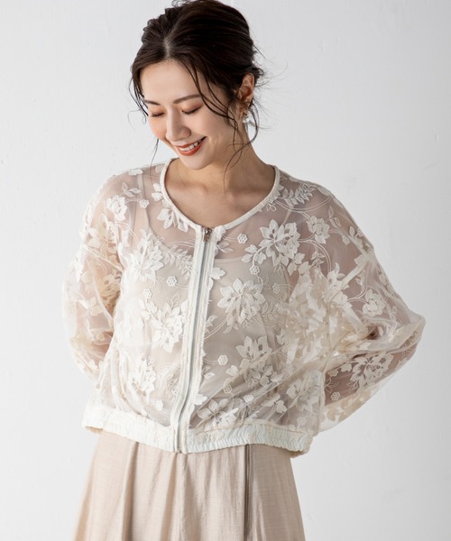 MILLION CARATS(ミリオンカラッツ)の「【STYLE4】花刺繍チュールレースブルゾン(ブルゾン・レディース・オフホワイト・FREE)」の13枚目の写真