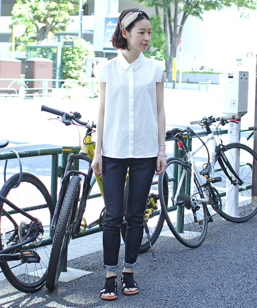 Ray BEAMS（レイビームス）の「Ray BEAMS / レースコンビ ノースリーブ シャツ（シャツ/ブラウス・レディース・ホワイト/サックスブルー/ネイビー・0/1）」の15枚目の写真