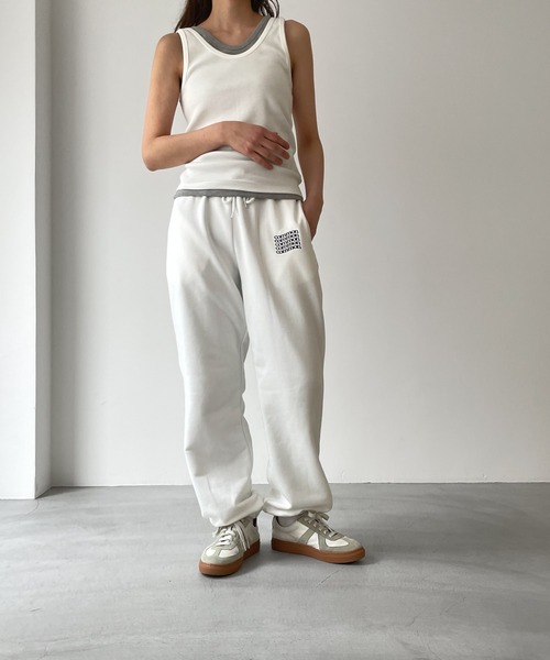 RCW BLUE LABEL(ブルーレーベル) 裏毛刺繍パンツcanalviaj CANAL JEAN（キャナルジーン）の「RCW BLUE LABEL(ブルー