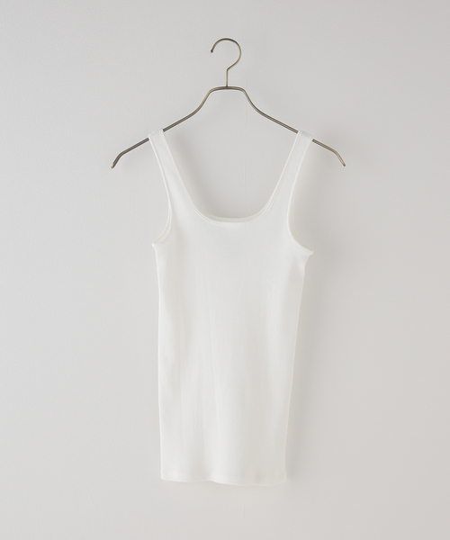 Spick & Span(スピックアンドスパン)の「甘撚ソフトテレコタンクトップ(タンクトップ・レディース・ベージュ/ブラック/ブラウン/ホワイト/ブルー・FREE)」の11枚目の写真