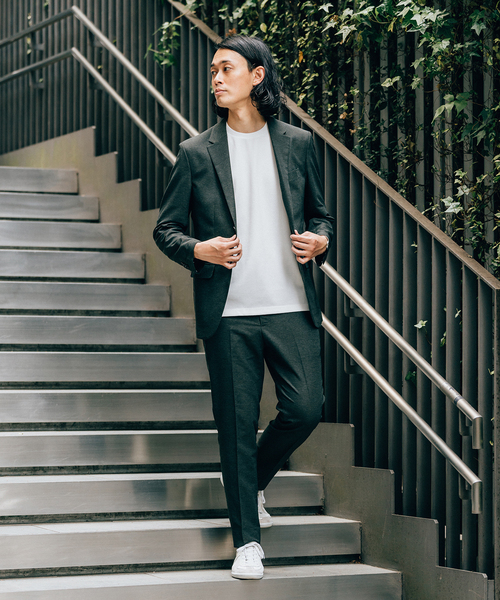 EDIFICE(エディフィス)の「ジャガードネック カルゼ ニット Tシャツ(Tシャツ/カットソー・メンズ・ブラック/チャコールグレー/ホワイト/カーキ・SMALL/MEDIUM/LARGE)」の8枚目の写真