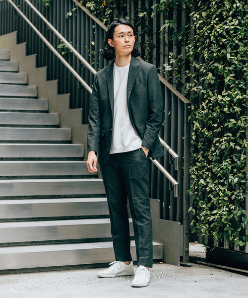 EDIFICE(エディフィス)の「ジャガードネック カルゼ ニット Tシャツ(Tシャツ/カットソー・メンズ・ブラック/チャコールグレー/ホワイト/カーキ・SMALL/MEDIUM/LARGE)」の7枚目の写真