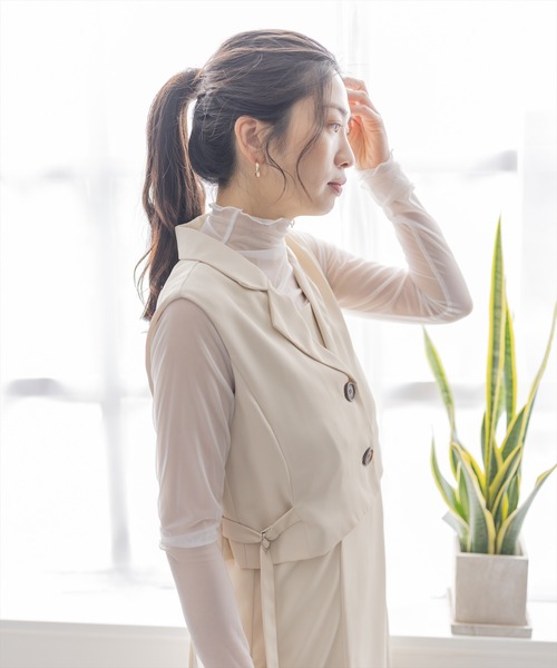 clear（クリア）の「ショート丈ジレセットキャミワンピース[骨格ストレート]≪STAY MOTION≫（ワンピース・レディース・アイボリー/ベージュ/ブラック・F）」の10枚目の写真