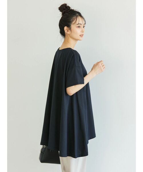 AMERICAN HOLIC（アメリカンホリック）の「キレイCotton斜めラインカットチュニック（チュニック・レディース・ライトイエロー/サックスブルー/グレイッシュベージュ/ブラック/オフホワイト・L/M）」の15枚目の写真