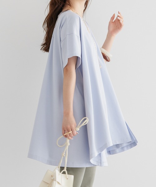 AMERICAN HOLIC（アメリカンホリック）の「キレイCotton斜めラインカットチュニック（チュニック・レディース・ライトイエロー/サックスブルー/グレイッシュベージュ/ブラック/オフホワイト・L/M）」の4枚目の写真