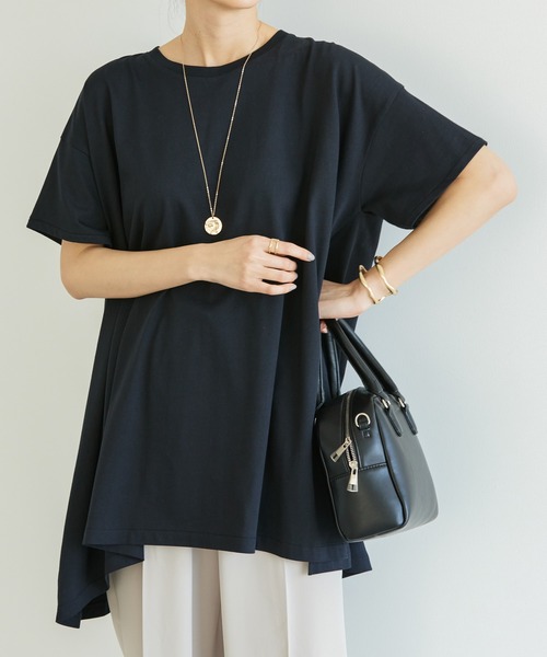 AMERICAN HOLIC（アメリカンホリック）の「キレイCotton斜めラインカットチュニック（チュニック・レディース・ライトイエロー/サックスブルー/グレイッシュベージュ/ブラック/オフホワイト・L/M）」の2枚目の写真