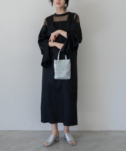 VACANCY（ヴァカンシー）の「フクレジャガードワンピースsetシアー切替カーディガン（ワンピース・レディース・ブラック/ネイビー・FREE）」の5枚目の写真