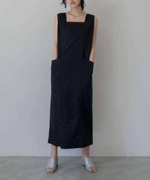 VACANCY（ヴァカンシー）の「フクレジャガードワンピースsetシアー切替カーディガン（ワンピース・レディース・ブラック/ネイビー・FREE）」の11枚目の写真