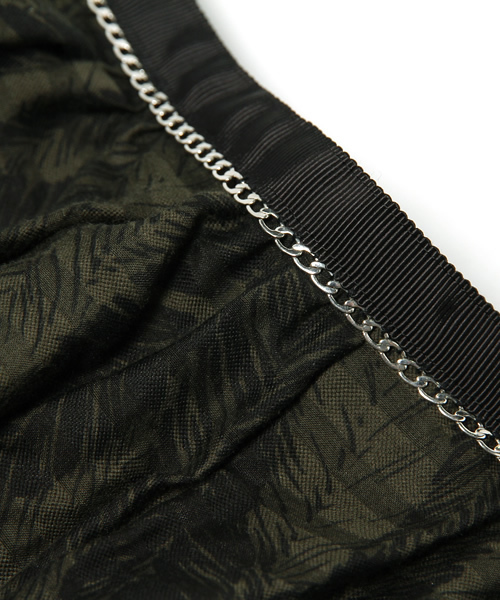 FIGARO Paris（フィガロパリ）の「◆シルクコットンボーダー葉柄プリント ロングスカート（スカート・レディース・カーキ・36/38）」の6枚目の写真