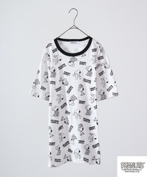 PEANUTS スヌーピー 総柄 プリントTシャツ 半袖