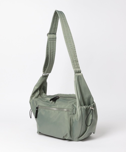 Cページ GLOBAL WORK（グローバルワーク）の「撥水軽量8ポケショルダー