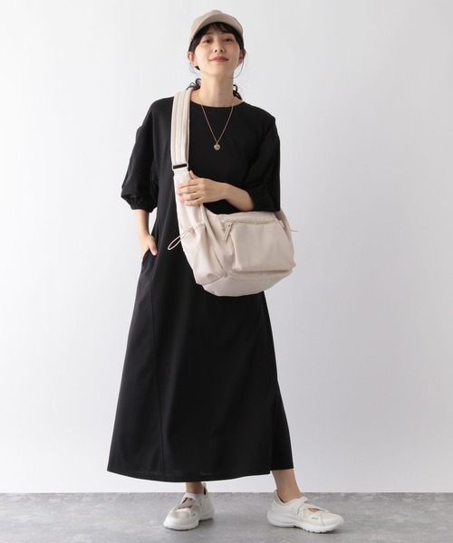 GLOBAL WORK（グローバルワーク）の「撥水軽量8ポケショルダー/199123（ショルダーバッグ・レディース・ブラック/アイボリー/ベージュ/カーキ・ONE SIZE）」の12枚目の写真