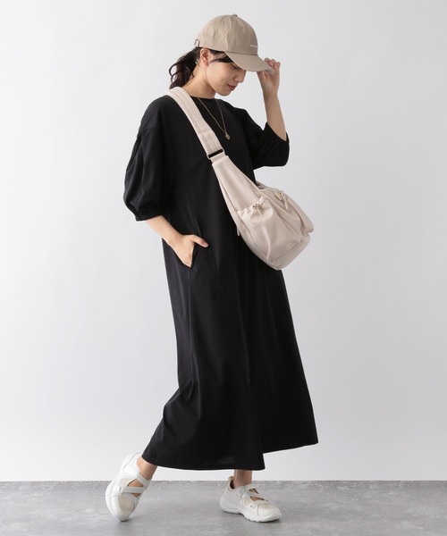 GLOBAL WORK（グローバルワーク）の「撥水軽量8ポケショルダー/199123（ショルダーバッグ・レディース・ブラック/アイボリー/ベージュ/カーキ・ONE SIZE）」の13枚目の写真