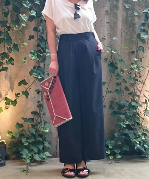 WHO'S WHO gallery（フーズフーギャラリー）の「ワイドイージーパンツ（その他パンツ・レディース・ブラック系その他/ネイビー/グレー・FREE）」の3枚目の写真